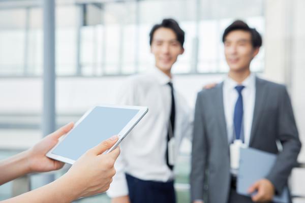 我能为企业上市做什么工作？深度解析与策略规划 图2