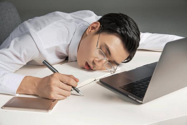 加班与房贷偿还|如何通过项目融资优化家庭财务 图1