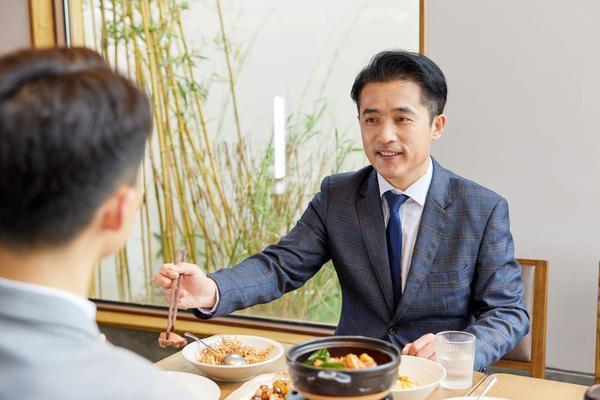 数字化战略驱动下的上市企业排名揭晓：探寻产业变革中的领导力量图1
