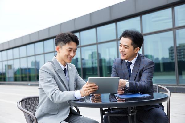 营销经理与置业顾问：职责与技能的融合 图2