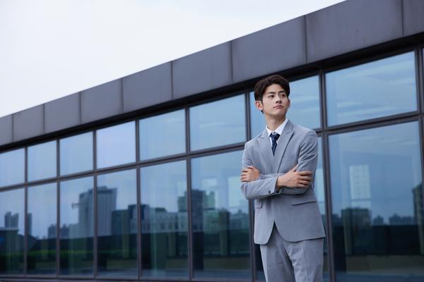 刚调到新单位|能否贷款买房？职场新人的购房融资指南 图2