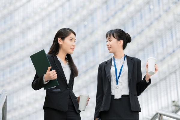 《私募基金经理职场风云：打造成功投资传奇的图片故事》 图2