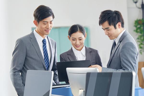 制袜企业上市公司：探索行业发展与投资机遇 图2