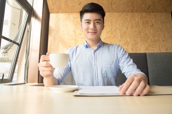 电力施工机具专业市场调研|项目融资中的需求与机会 图1