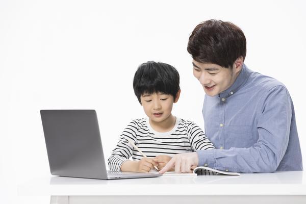 母亲节感恩行动——烘培店特惠，为妈妈送上一份甜蜜的礼物！图1