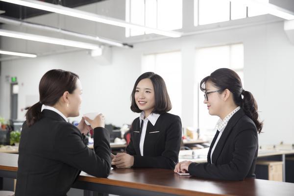 证券型私募基金运营模式探究：风险控制与收益追求的平衡之道图1