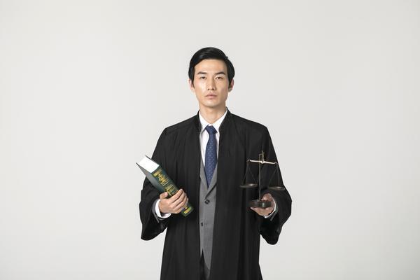 冯擎峰在吉利集团的领导地位及项目融资战略解析 图1