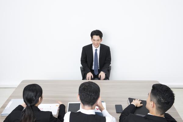 如何加强国际工程项目人员考核管理制度|提升团队效率与风险控制 图2