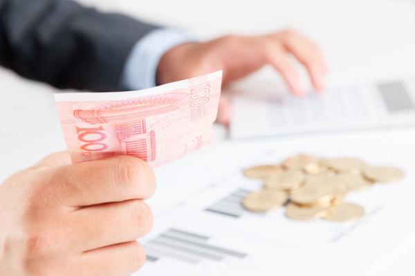 工资卡担保|贷款融资的关键保障与风险评估 图1