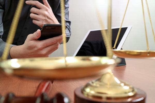 私募基金诈骗案件揭秘：如何避免成为受害者？ 图2
