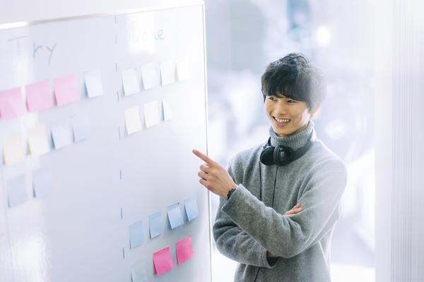 新能源上市企业：绿色科技引领未来发展图1