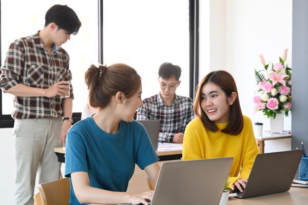 揭秘互联网产品商业模式：如何利用曝光来实现价值最图1