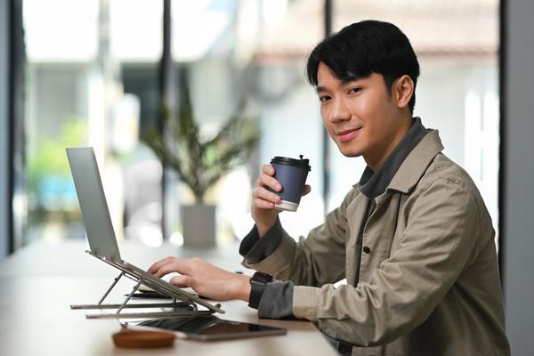 品牌如何做有效的网络营销:项目融资领域的策略与实践 图2